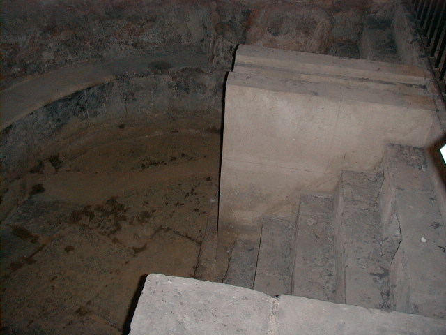 agf00080.jpg (72126 bytes)