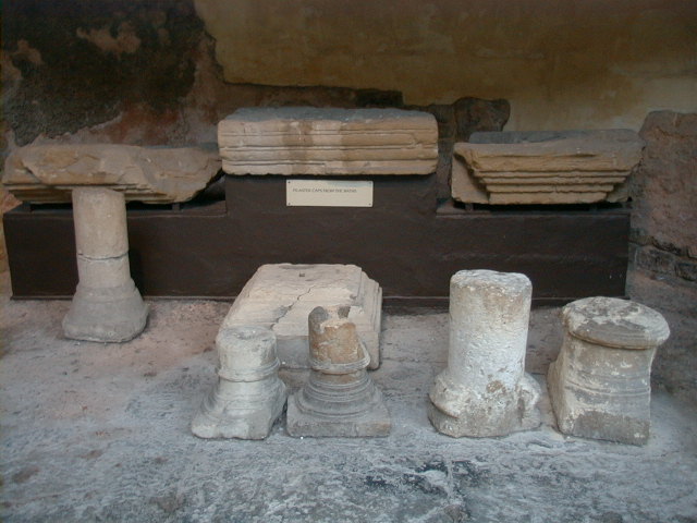 agf00087.jpg (71675 bytes)